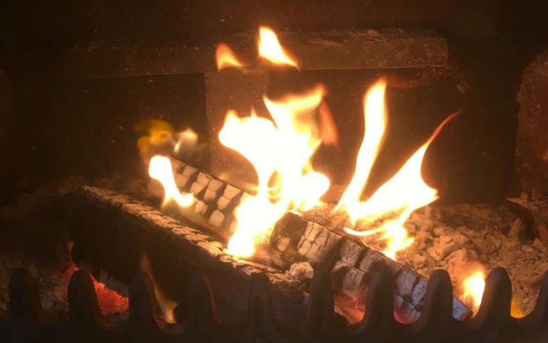 How to burn wood with minimum pollution